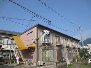 ヤングハイツ三郎丸の物件外観写真